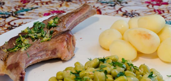 Recept van het Voedingscentrum: Lamskoteletjes met gremolata