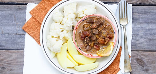 Recept van het Voedingscentrum: Zoete hachee met bloemkool en aardappelen