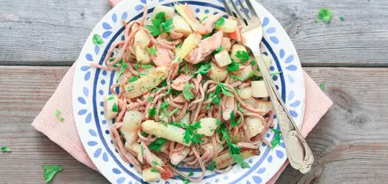 Recept van het Voedingscentrum: Spaghetti met asperges en zalm