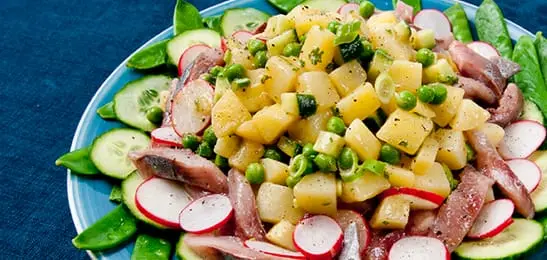 Recept van het Voedingscentrum: Aardappelsalade met haring