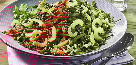 Recept van het Voedingscentrum: Linzensalade met gegrilde paprika