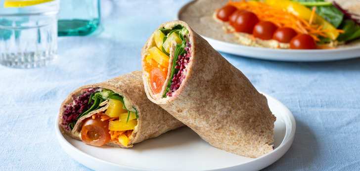 Recept van het Voedingscentrum: Regenboog-wrap