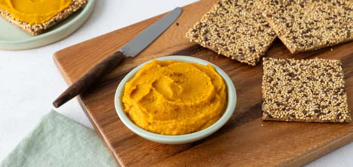 Recept van het Voedingscentrum: Linzen-curryspread met pompoen
