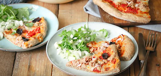 Recept van het Voedingscentrum: Pizza tonijn