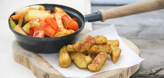 Recept van het Voedingscentrum: Fishfingers met pittige groente