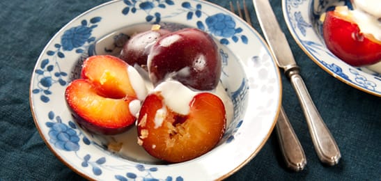 Recept van het Voedingscentrum: Pruimen met gember en yoghurt