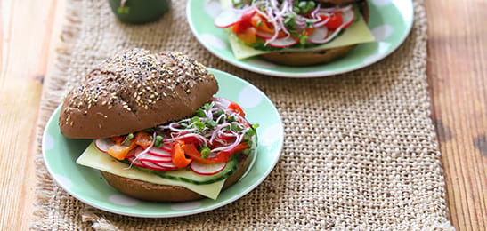 Recept van het Voedingscentrum: Broodje gezond met kaas