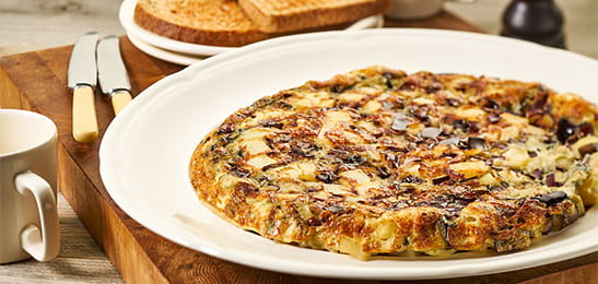 Recept van het Voedingscentrum: Aubergine-aardappelomelet