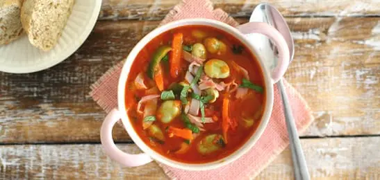 Afbeelding van Uitgelicht Recept: Tomatensoep met tuinbonen