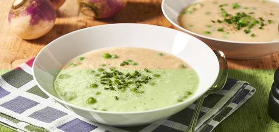 Recept van het Voedingscentrum: Meiraapsoep met doperwten en bieslook
