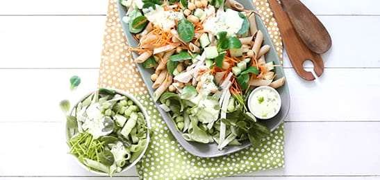 Recept van het Voedingscentrum: Maaltijdsalade met gebraden kip