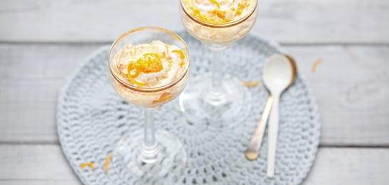 Recept van het Voedingscentrum: Abrikozenyoghurt met sinaasappel