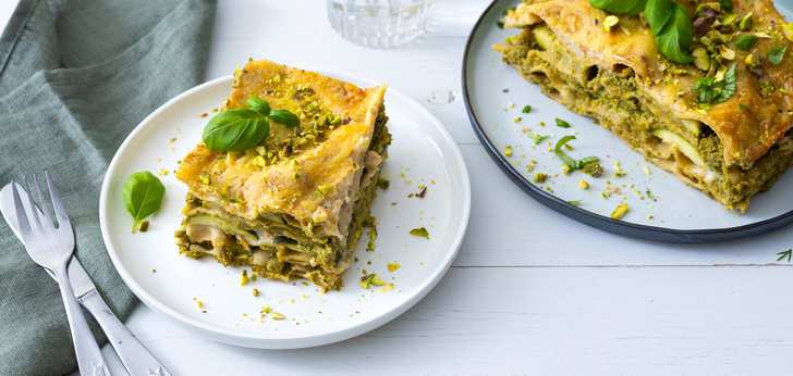 Recept van het Voedingscentrum: Groene lasagne met pistachepesto