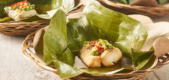 Recept van het Voedingscentrum: Pikante vis gestoomd in bananenblad
