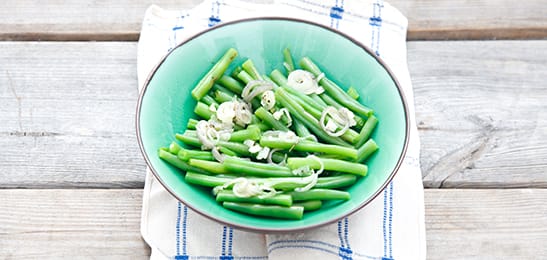 Recept van het Voedingscentrum: Sperziebonensalade met sjalottendressing