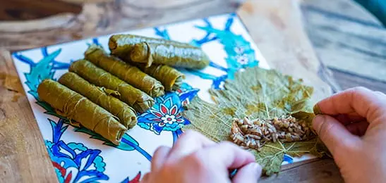 Afbeelding van Uitgelicht Recept: Sarma (Turkse gevulde wijnbladeren)