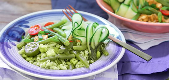 Recept van het Voedingscentrum: Pastasalade met Italiaanse kruiden en tofu
