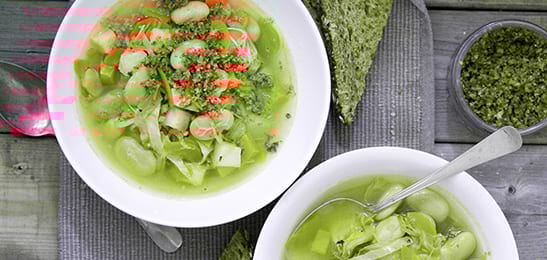 Recept van het Voedingscentrum: Minestrone met groente en witte bonen