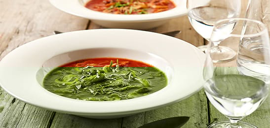 Recept van het Voedingscentrum: Pittige tomaten-champignonsoep