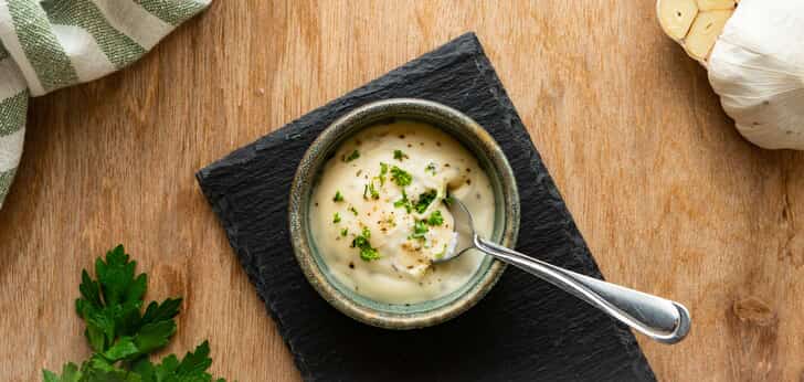 Recept van het Voedingscentrum: Knoflooksaus