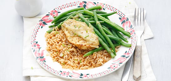 Recept van het Voedingscentrum: Kipfilet met mosterdsaus, sperziebonen en rijst