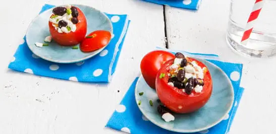 Afbeelding van Uitgelicht Recept: Tomaat gevuld met zwarte boontjes