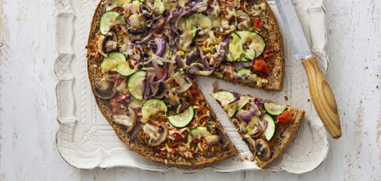 Recept van het Voedingscentrum: Pizza van Turks brood