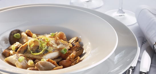Recept van het Voedingscentrum: Snoekbaars met paddenstoelen