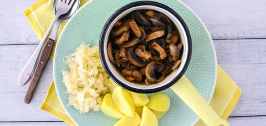 Recept van het Voedingscentrum: Stoofpot met uien, witte kool en aardappelen