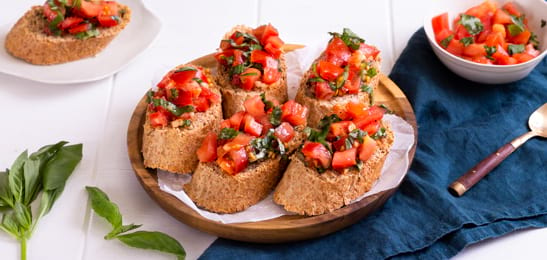 Recept van het Voedingscentrum: Bruschetta met tomaat