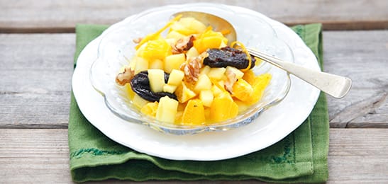 Recept van het Voedingscentrum: Fruit in kruidensiroop