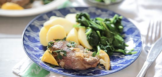 Recept van het Voedingscentrum: Aardappelen met spinazie en lamsvlees