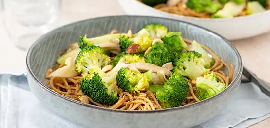 Recept van het Voedingscentrum: Spaghetti met broccoli, oesterzwammen en hazelnoten